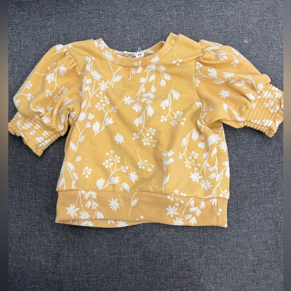 Jessica Simpson Baby Set - Picture 3 of 4